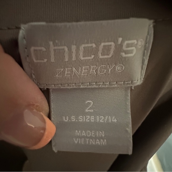 Chico’s Zenergy So Slimming Paisley Print Cargo Pocket Leggings Size 2 (12-14) - Picture 6 of 9